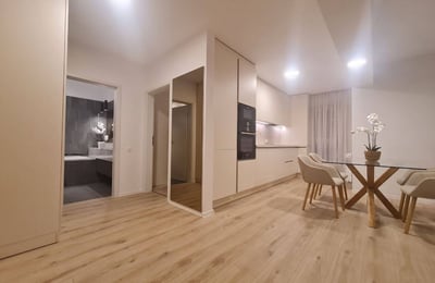 Аренда уютной 2-комнатной квартиры 58 м² в Брашове, Румыния